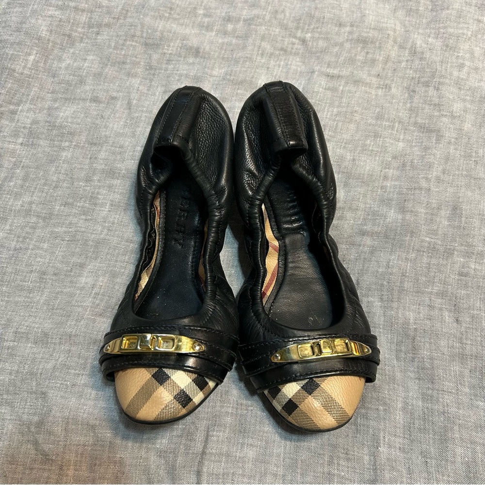 Burberry Haymarket Aston Ballerina Flats Black Novacheck Size 37 US 7 - Picture 4 of 14